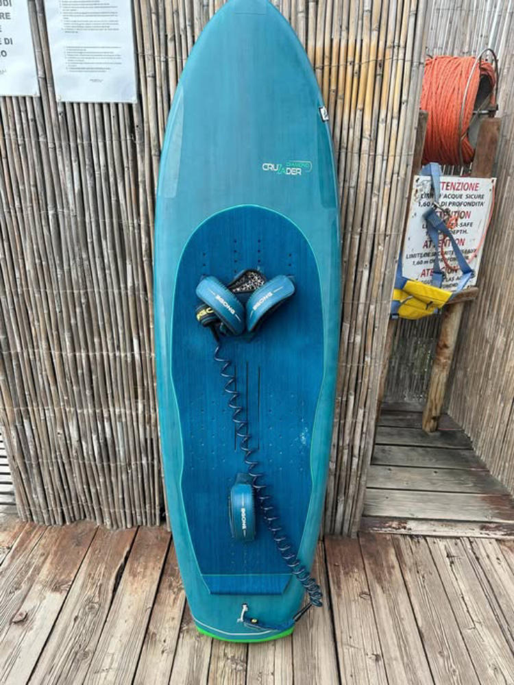 Gong Cruzader