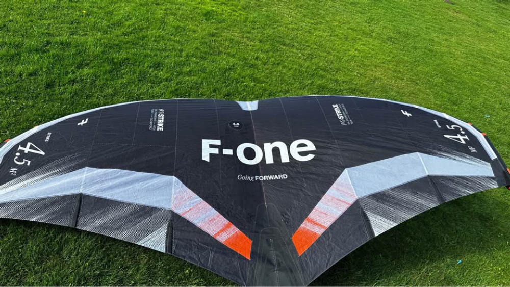 F-One Strike 4,5 m²
