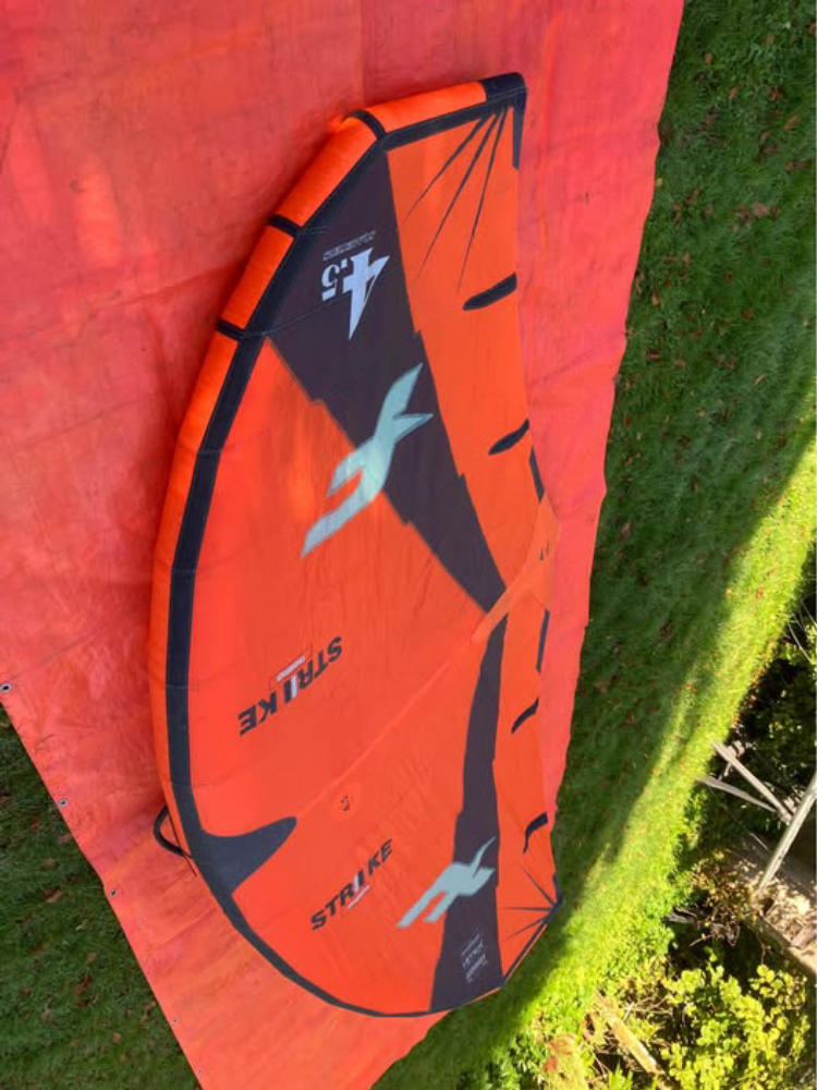 F-One Strike 4,5 m²